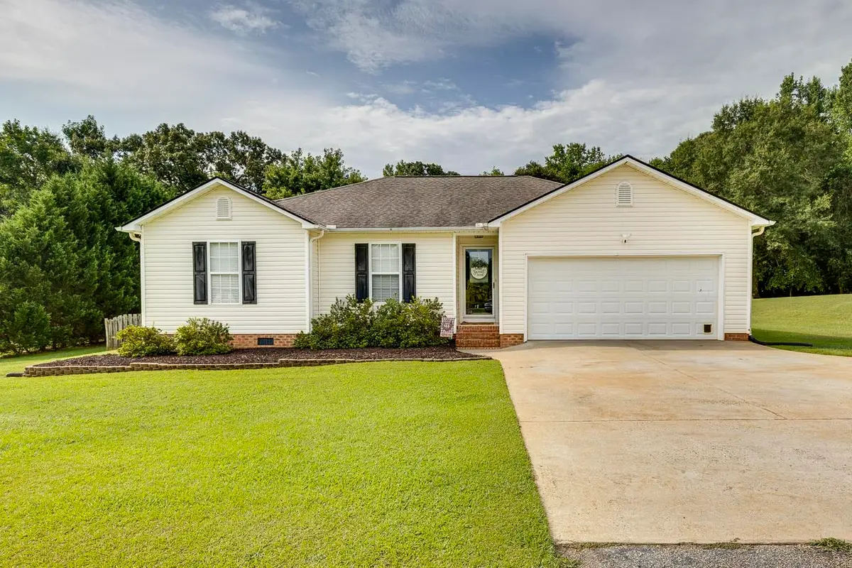 8 Shady Pines Court, Fountain Inn, SC 29644 - #1