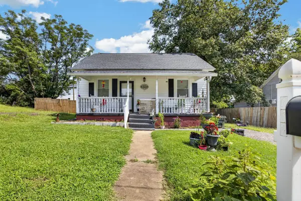 412 Connecticut Avenue, Greer, SC 29650
