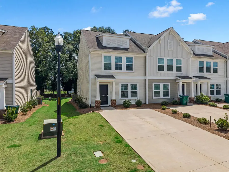 646 Blossom Run, Spartanburg, SC 29307 - #3