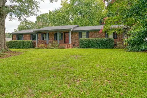 902 Vannessa Drive, Boiling Springs, SC 29316-6130