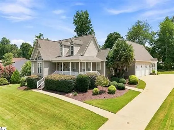 454 Morningmist Drive, Moore, SC 29369