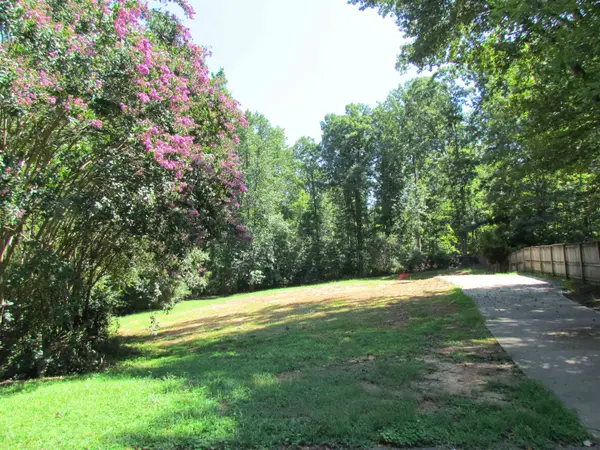 174 Huntley Drive, Boiling Springs, SC 29316-5435