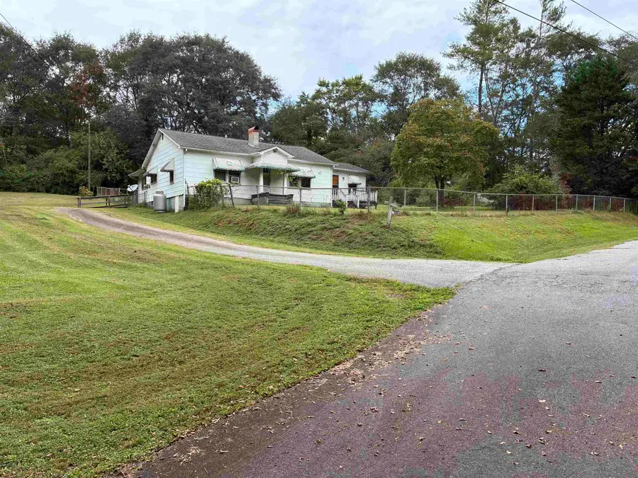 206 Railroad Street, Mooresboro, NC 28114 - #2