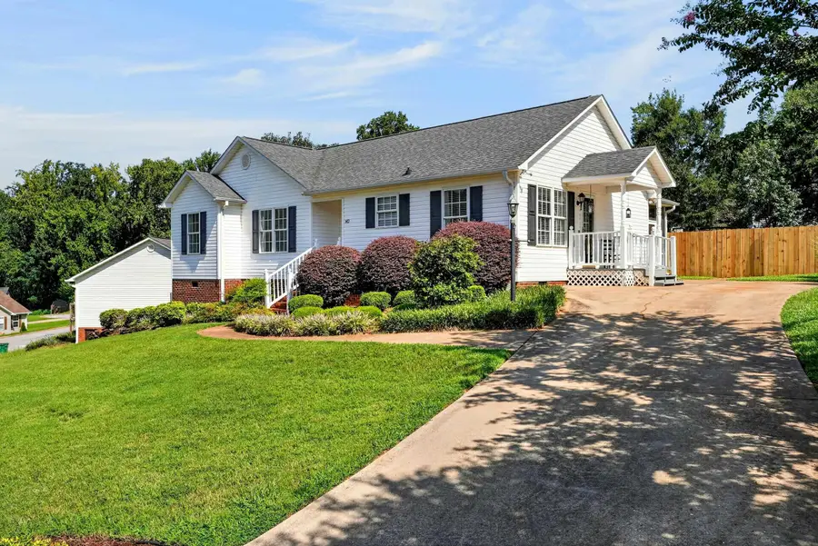 142 Caroway Court, Spartanburg, SC 29303 - #3