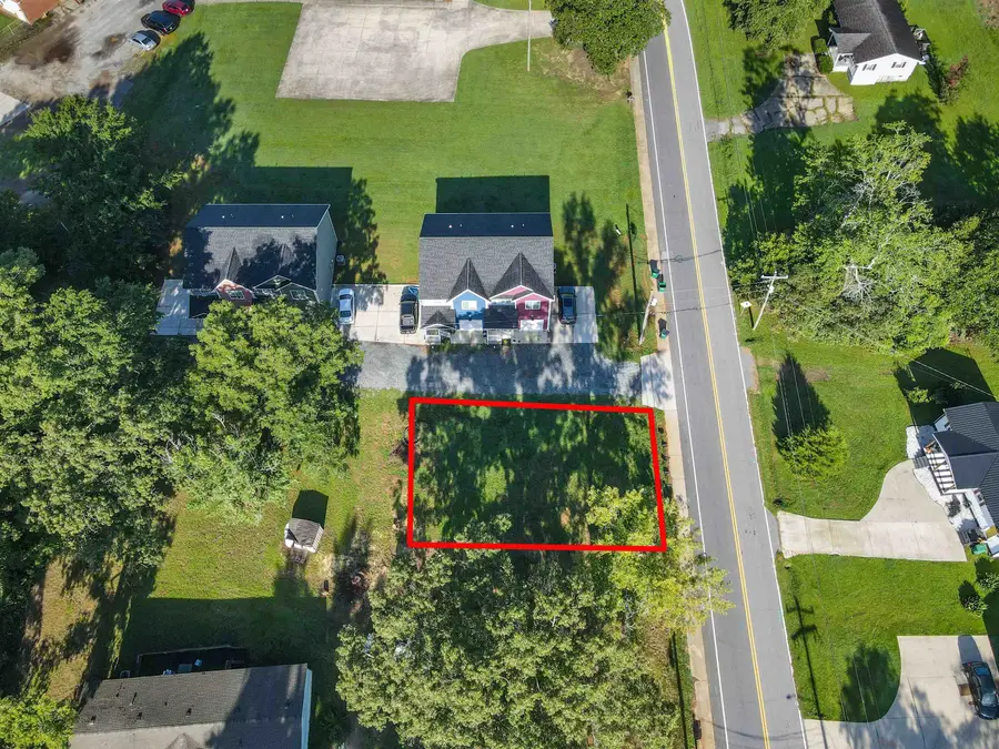 587 Fairfield Street, Chesnee, SC 29323 - #3