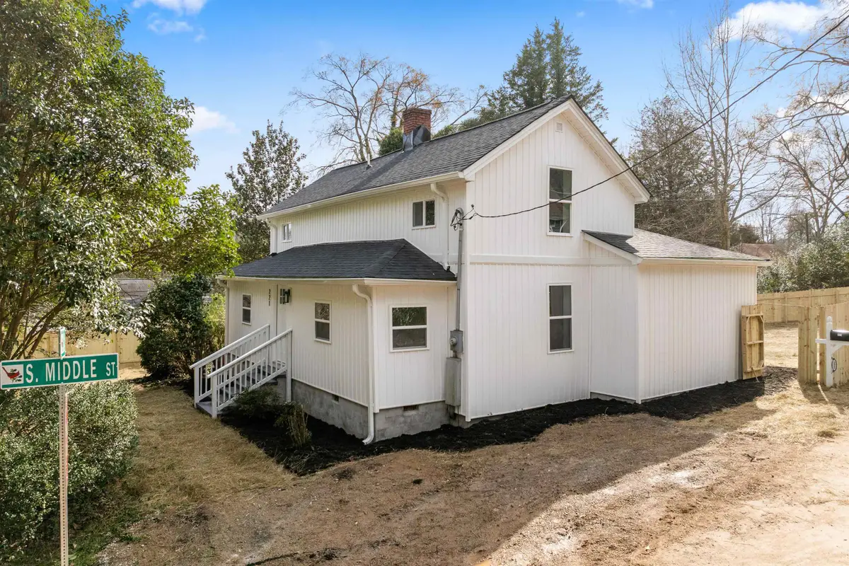221 Calvert Street, Spartanburg, SC 29307 - #1