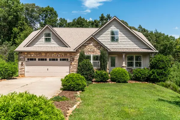 527 S Fredrick Way, Boiling Springs, SC 29316
