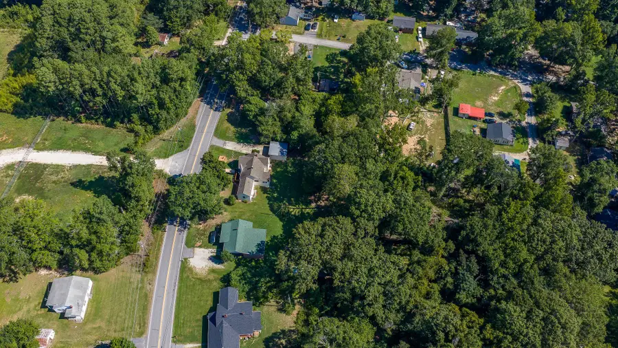 909 W Georgia Road, Woodruff, SC 29388 - #3
