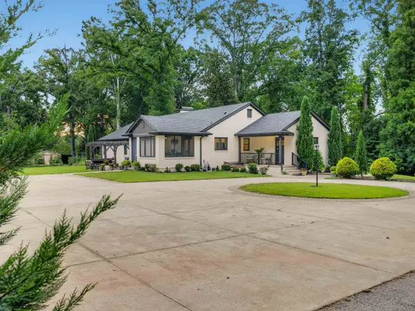 1035 Wo Ezell Boulevard, Spartanburg, SC 29301