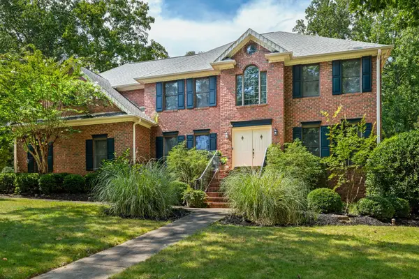 220 Hillsboro Trace, Spartanburg, SC 29301