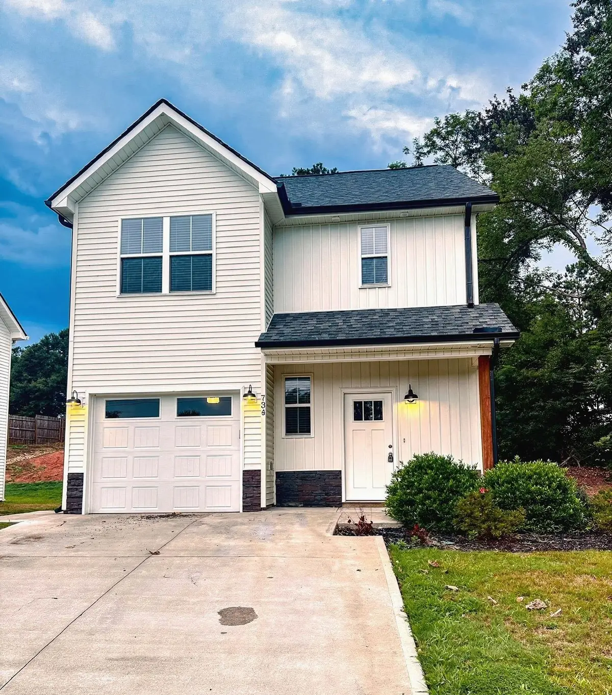 734 S Bomar, Landrum, SC 29356 - #1