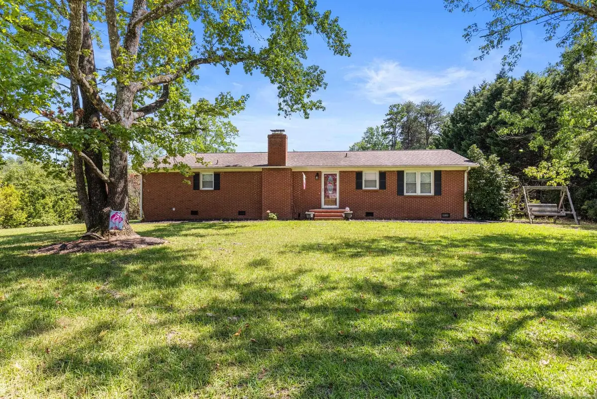6301 N Pinnacle Drive, Spartanburg, SC 29303 - #1