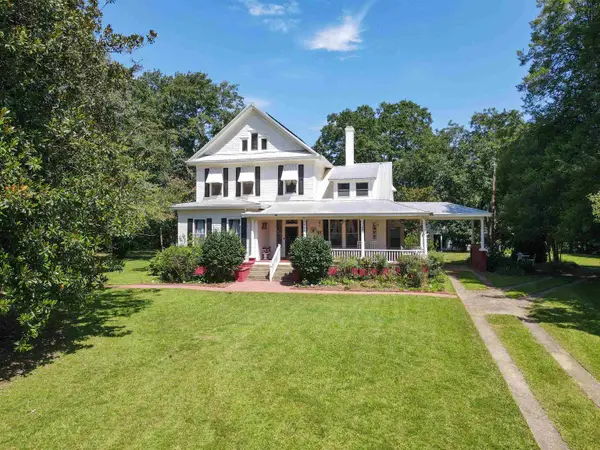 695 Main Street, Wellford, SC 29385