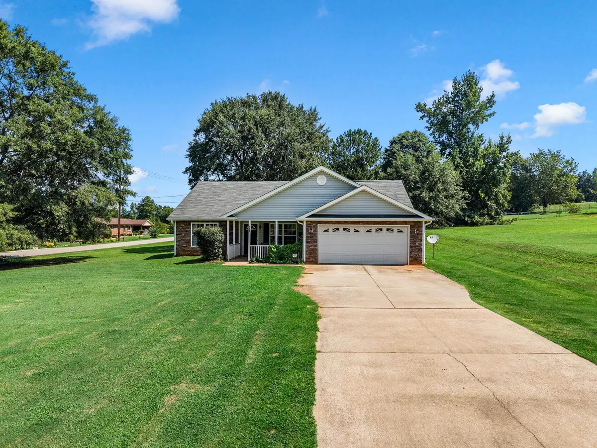 207 Gibbs Road, Wellford, SC 29385 - #1