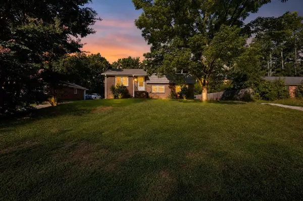 610 Camelot Drive, Spartanburg, SC 29301