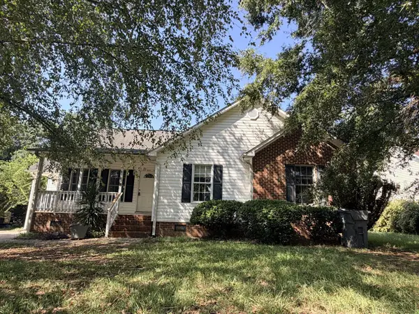 584 N Vernon Street, Spartanburg, SC 29303