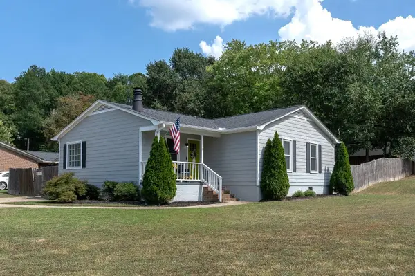 10 Meadowview Drive, Taylors, SC 29687