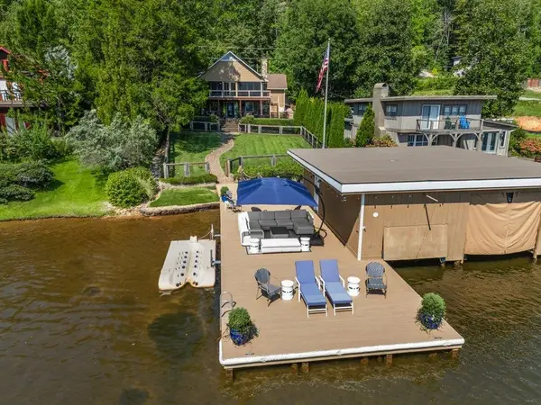 1522 W Lakeshore Drive, Landrum, SC 29356