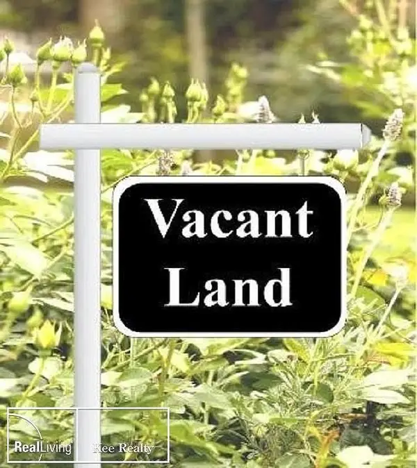 298 Stable Gate Drive, Campobello, SC 29322