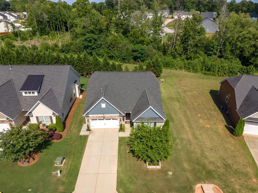 120 Broadleigh Court, Boiling Springs, SC 29316 - #2
