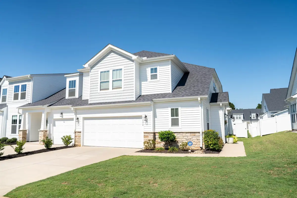 1628 Chelmsford Court, Spartanburg, SC 29301 - #1