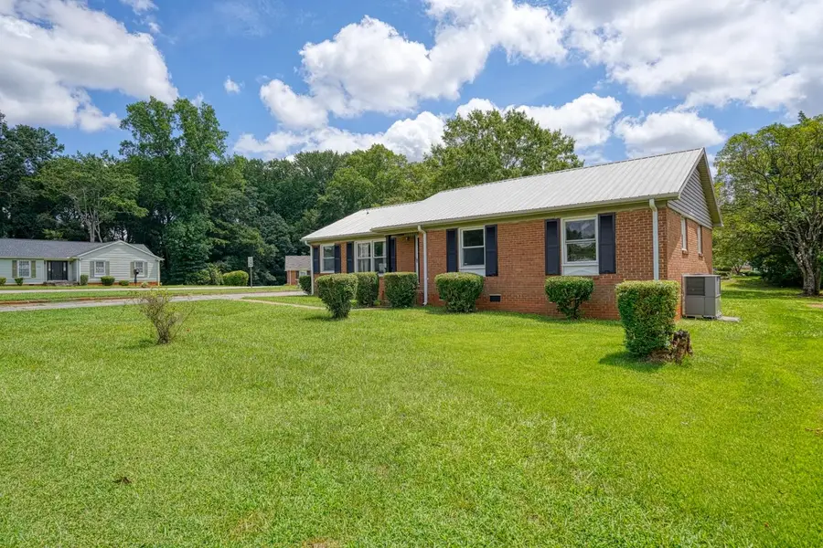 411 Vanderbilt Road, Spartanburg, SC 29301 - #3