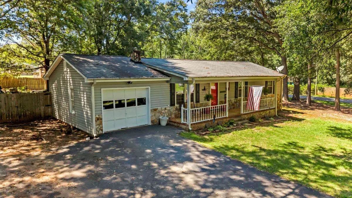 1175 Springdale Circle, Boiling Springs, SC 29316 - #1
