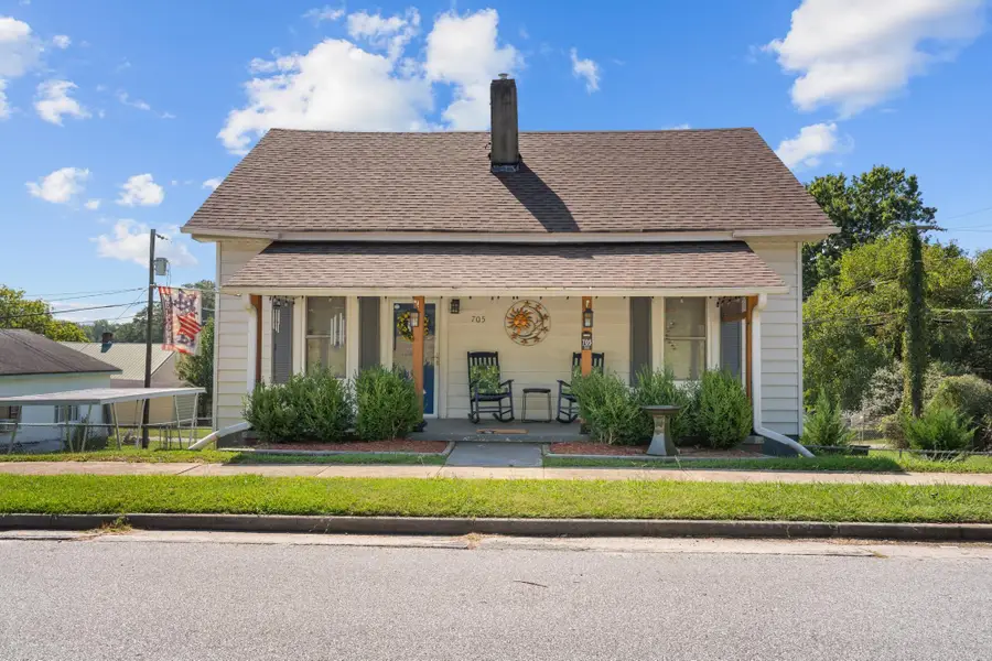 705 Forest Street, Jonesville, SC 29353 - #2