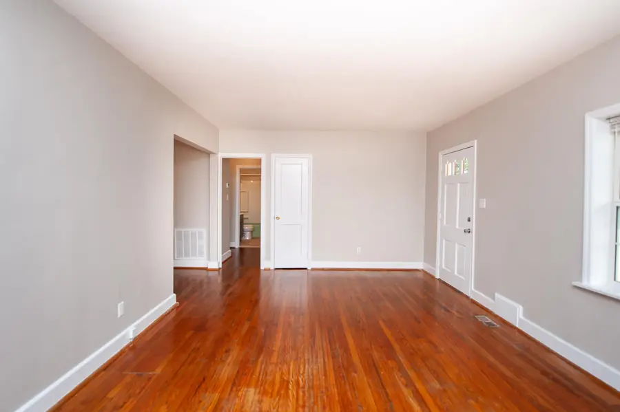 409 E Shore Drive, Spartanburg, SC 29302 - #3