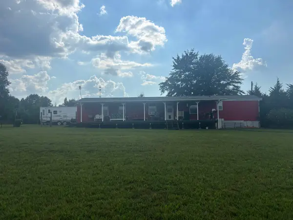401 Rabbit Moffitt Road, Chesnee, SC 29323