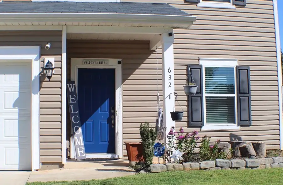 632 Grays Creek, Spartanburg, SC 29303 - #2