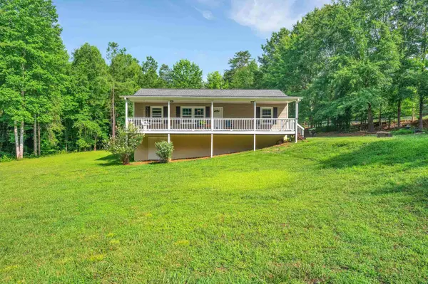 1095 E Prince Road, Landrum, SC 29356