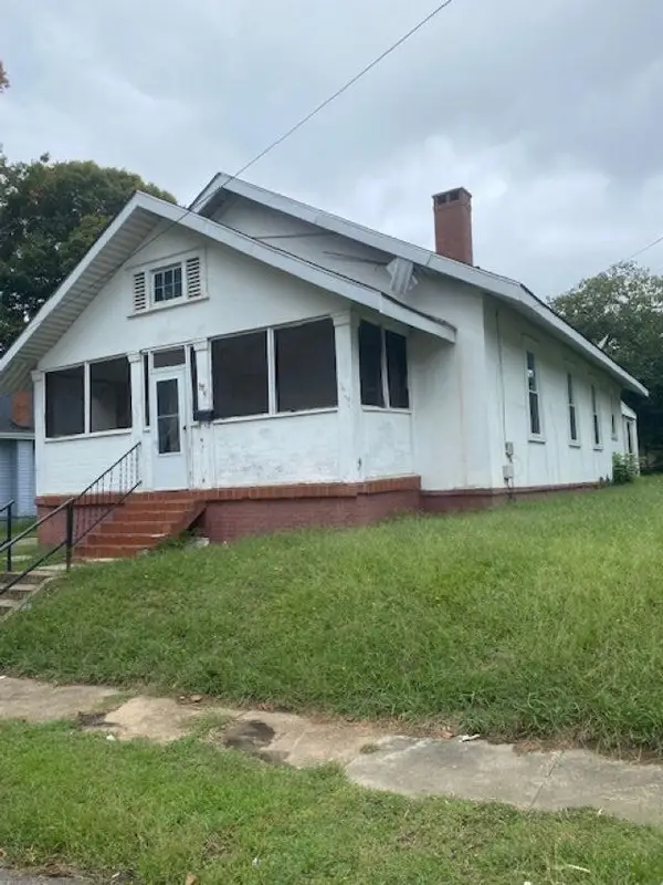 374 Green Street, Spartanburg, SC 29303