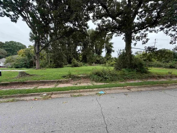 520 N Center Street, Spartanburg, SC 29301