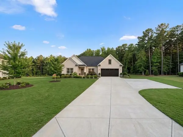 261 Carriage Gate Drive, Wellford, SC 29385