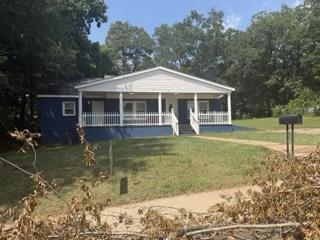 24 Oakland Avenue, Inman, SC 29349 - #3