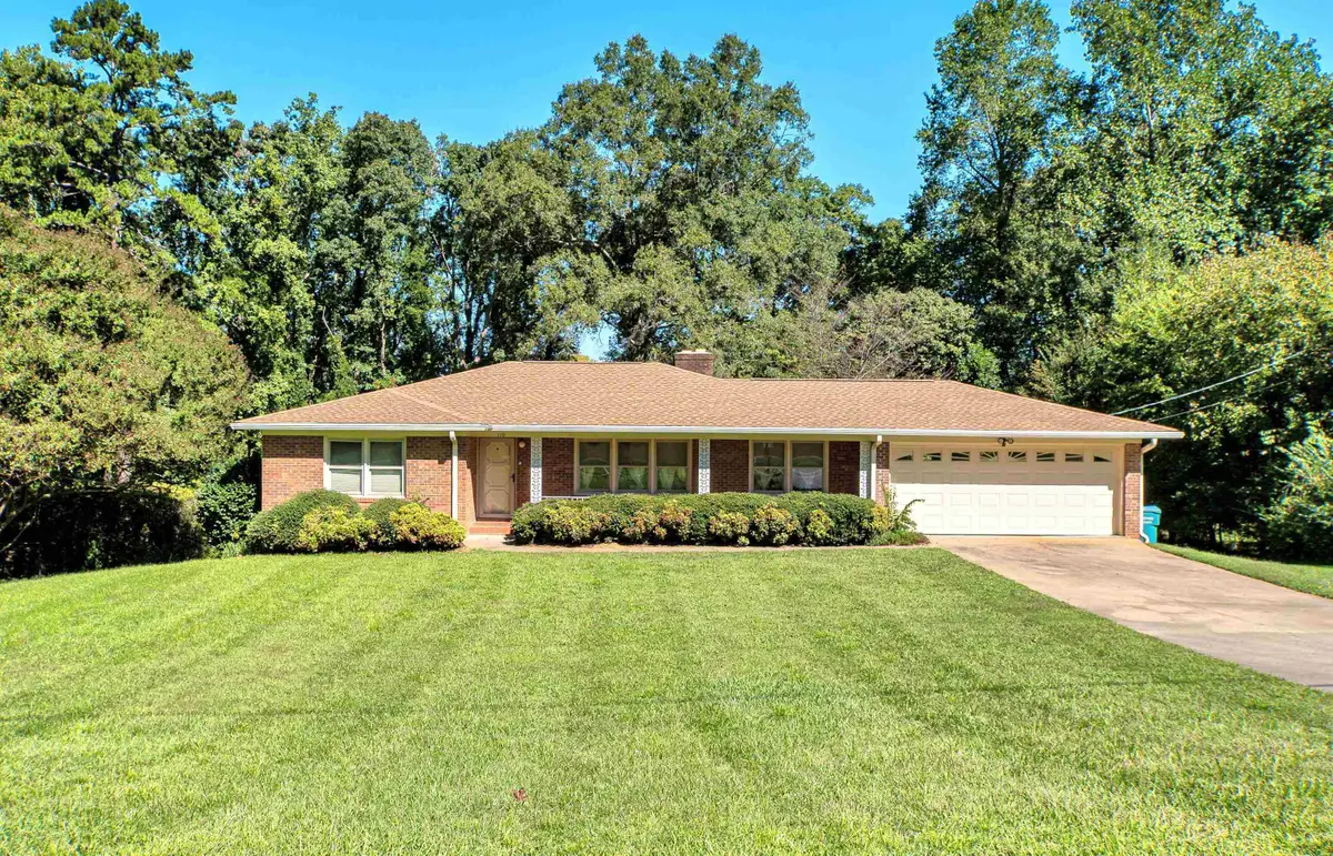 110 Crestview Dr, Gaffney, SC 29340 - #1