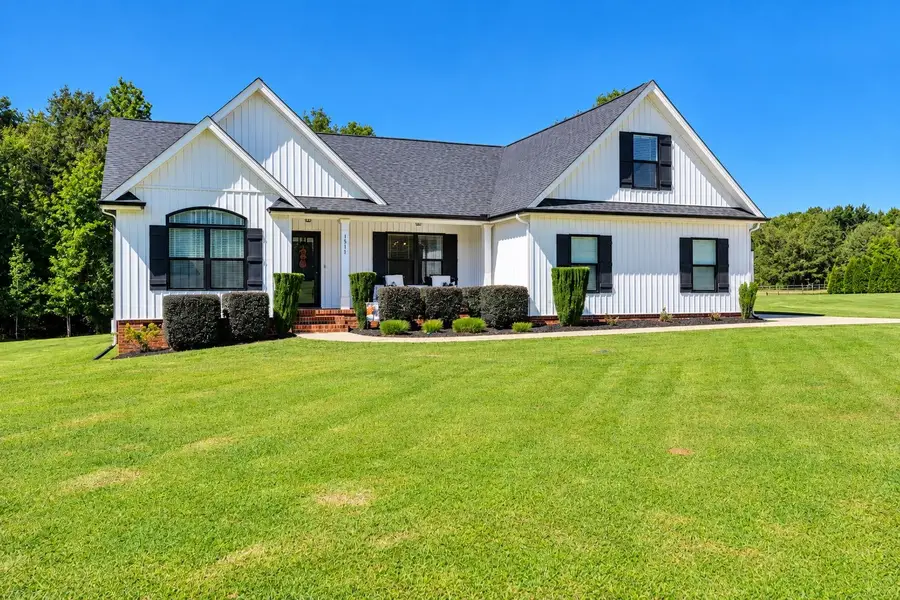 1511 S Green River Road, Gaffney, SC 29341 - #2