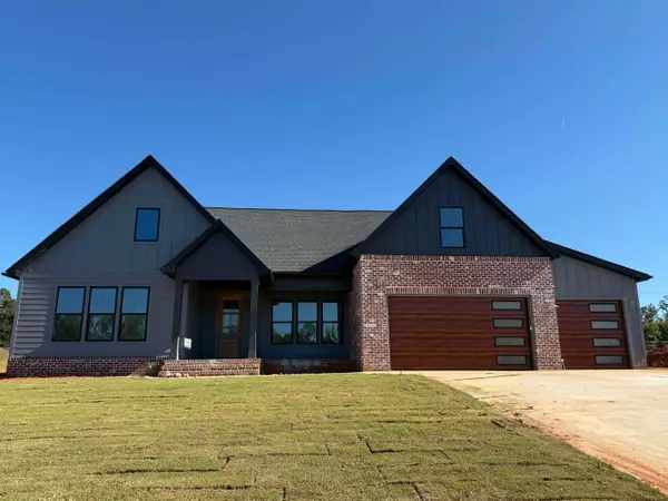 4034 Hollybank Drive, Spartanburg, SC 29303