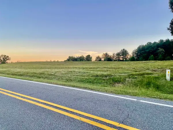 000 Pea Ridge Road, Mill Spring, NC 28756