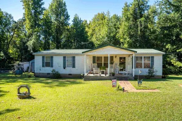 655 Peanut Road, Woodruff, SC 29388