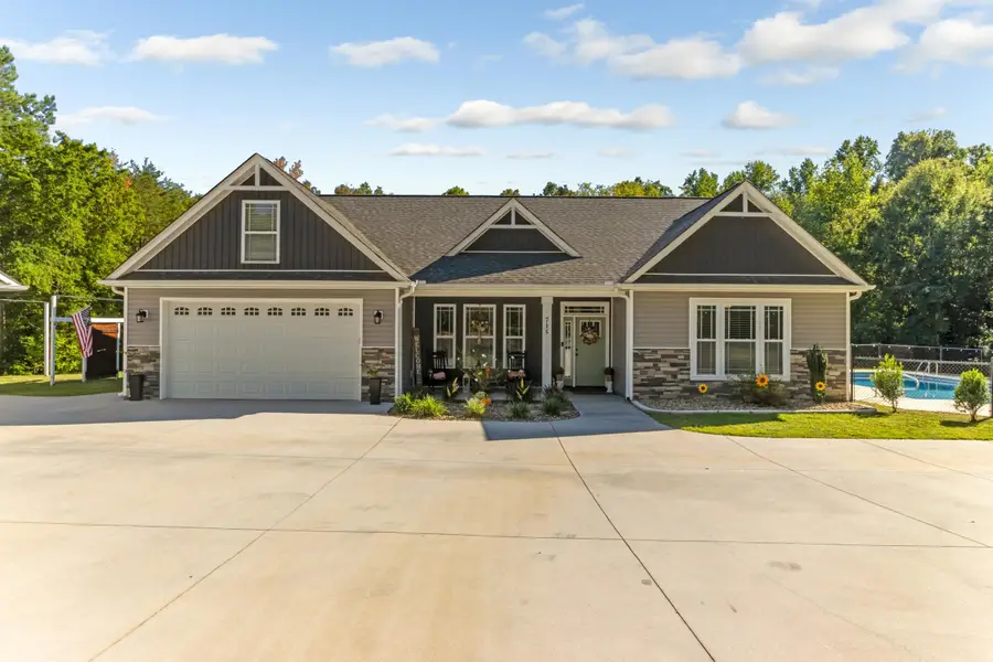 715 Bradley Dill Road, Campobello, SC 29322-8766 - #2