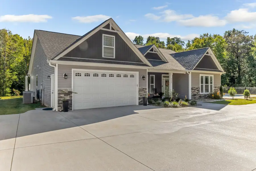 715 Bradley Dill Road, Campobello, SC 29322-8766 - #3