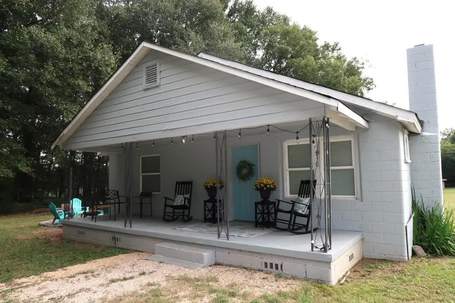 110 Jasper Street, Cowpens, SC 29330 - #2