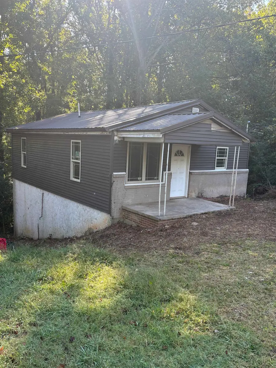 713 W Georgia Street, Woodruff, SC 29388 - #3