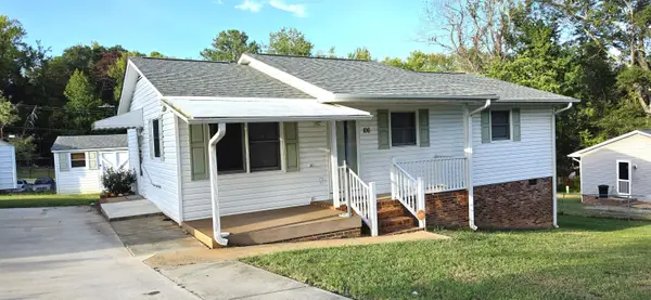 106 Rushmore Dr., Inman, SC 29349
