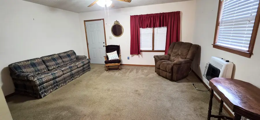 106 Rushmore Dr., Inman, SC 29349 - #2