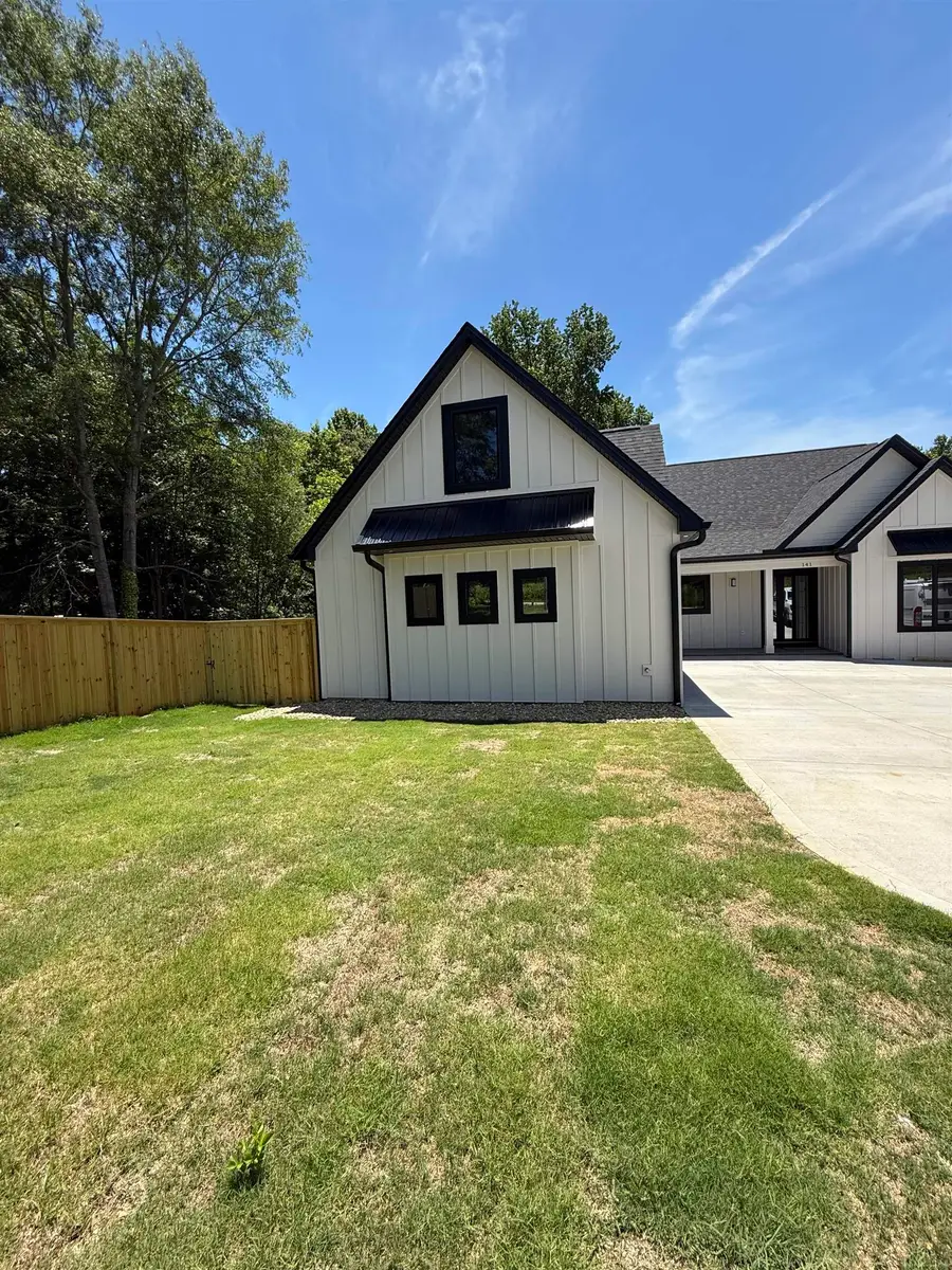 141 Babb Rd, Campobello, SC 29322 - #3