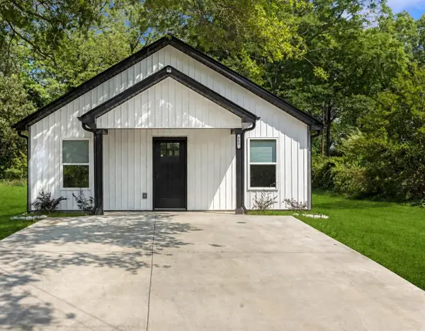 561 Bee Street, Spartanburg, SC 29301