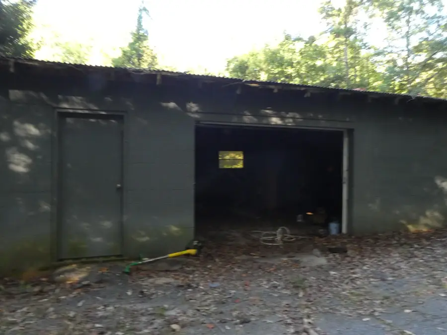 2840 Glenn Springs Road, Spartanburg, SC 29302 - #3